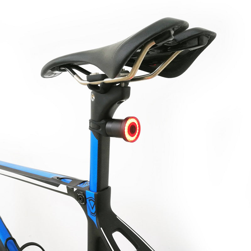 XLite100 Smart Tail Light - Seatpost Mounting