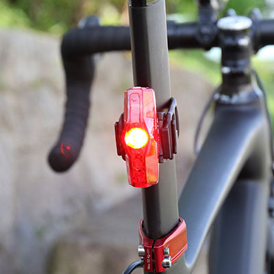 CatEye Light Set Front + Rear (AMPP200 + ViZ100)